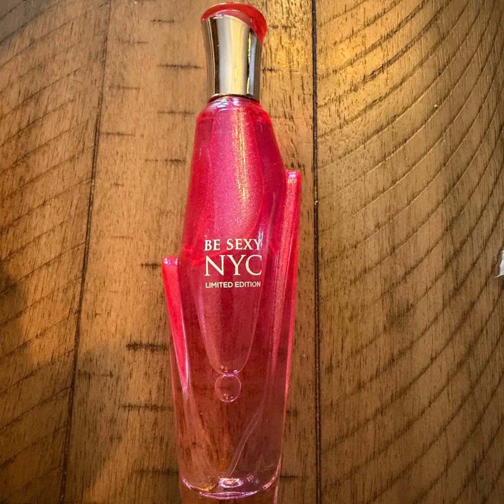 Limited Edition Perfume - Vibrant Red